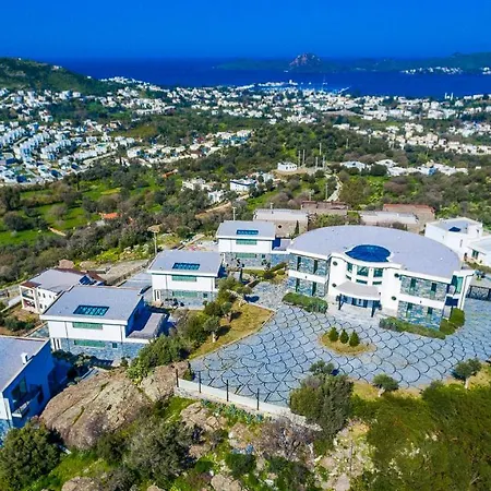 מלון Royal Premium Villas יאליקאבאק