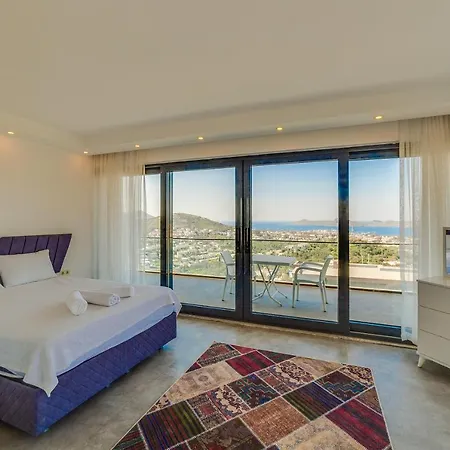 Royal Premium Villas מלון